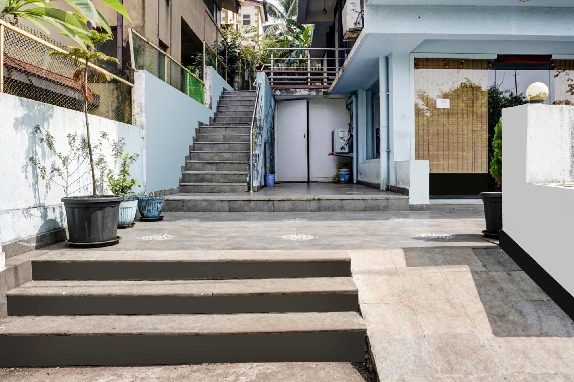 Super Hotel O Porvorim Sangolda Bagian luar foto