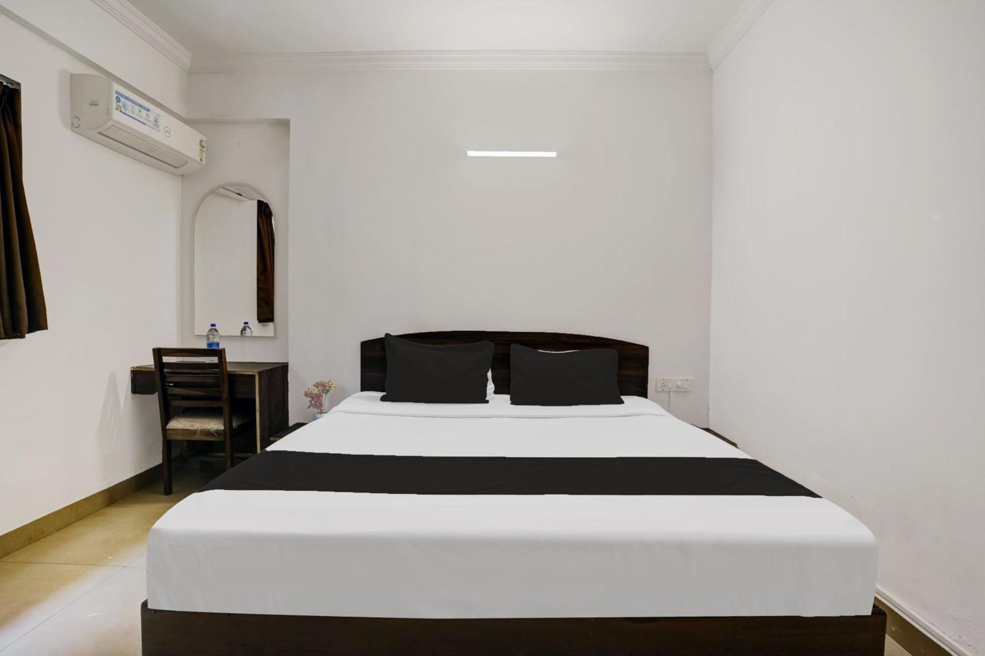 Super Hotel O Porvorim Sangolda Bagian luar foto